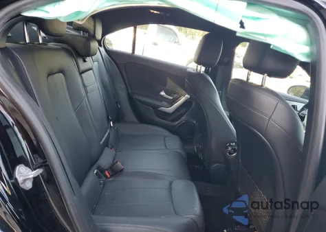 2019 Mercedes-Benz A 220 из США, поврежденный, VIN WDD3G4EB9KW035832